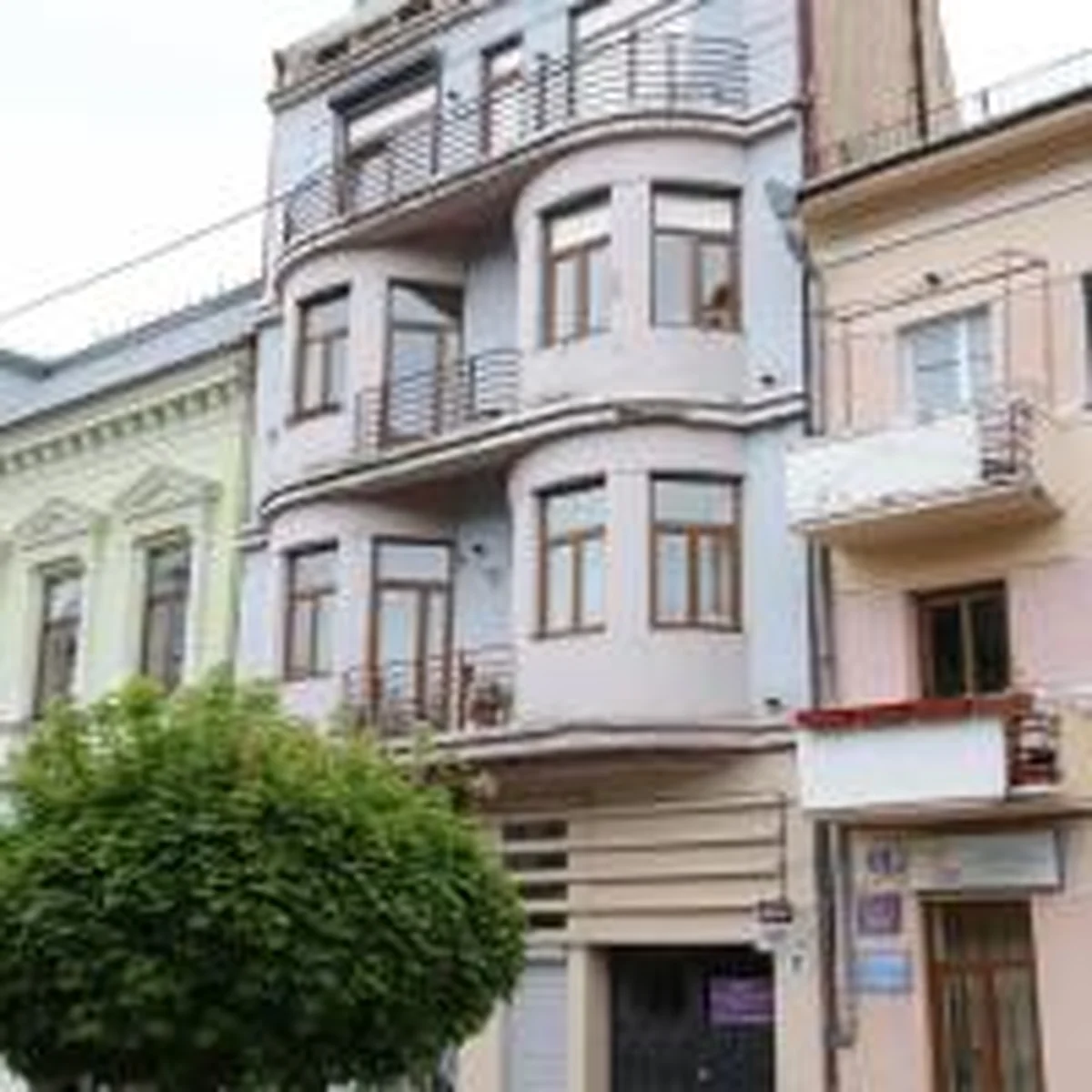 Апартаменти Simsimdoba на вул.Кобилянської з лоджією — 2